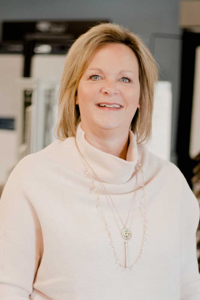 Lynn - Owner & Interior Designer