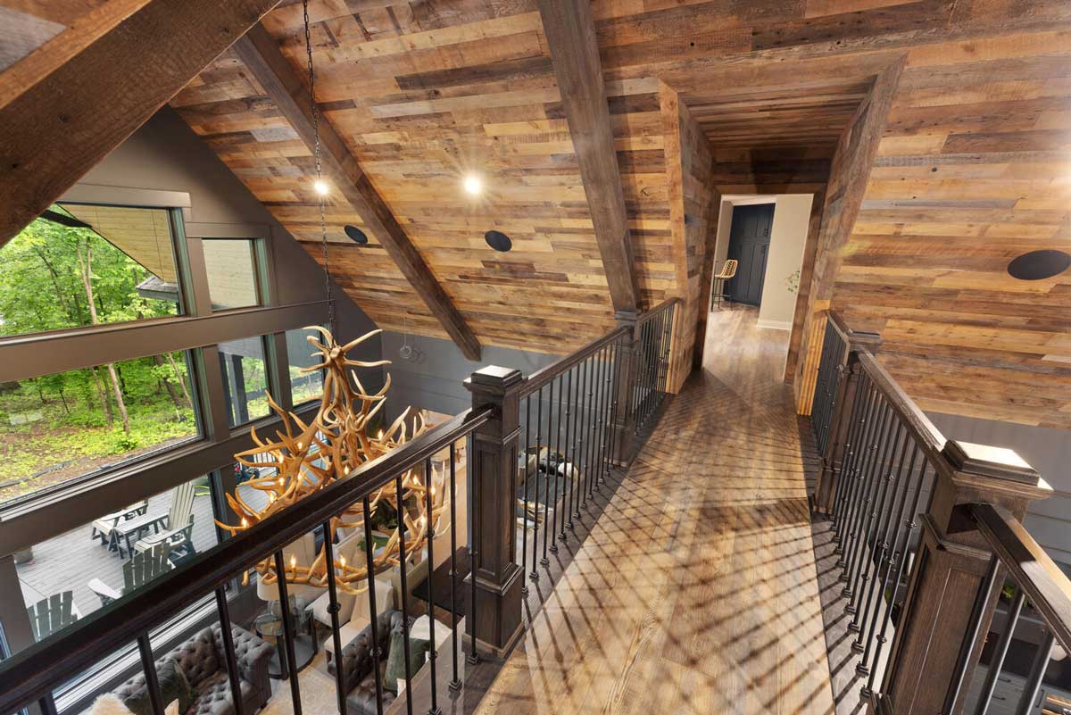 Laminate Flooring Upstairs in hallway